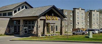 Chateau Nova Hotel Fort Mcmurray Exterior photo